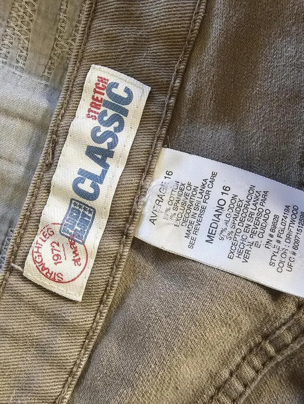 Levi's Classic Stretch Beige Pants Size 16